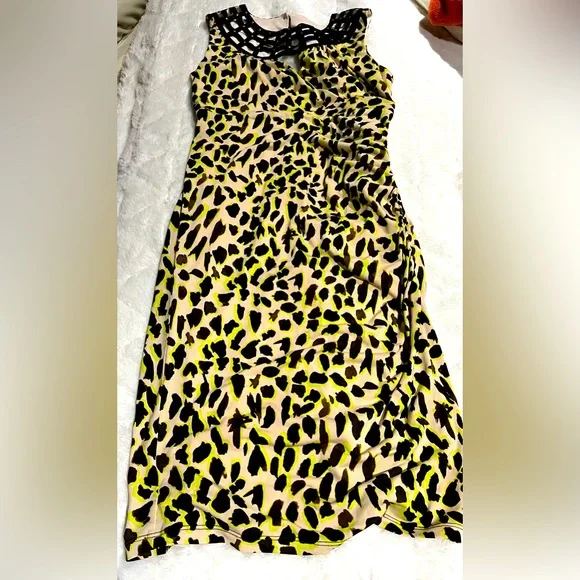 Thalia Sodi Dresses | Thalia Ruched Lime Green Cheetah . | Color: Black/Green | Size: Xs | Kandkkloset2022's Closet
